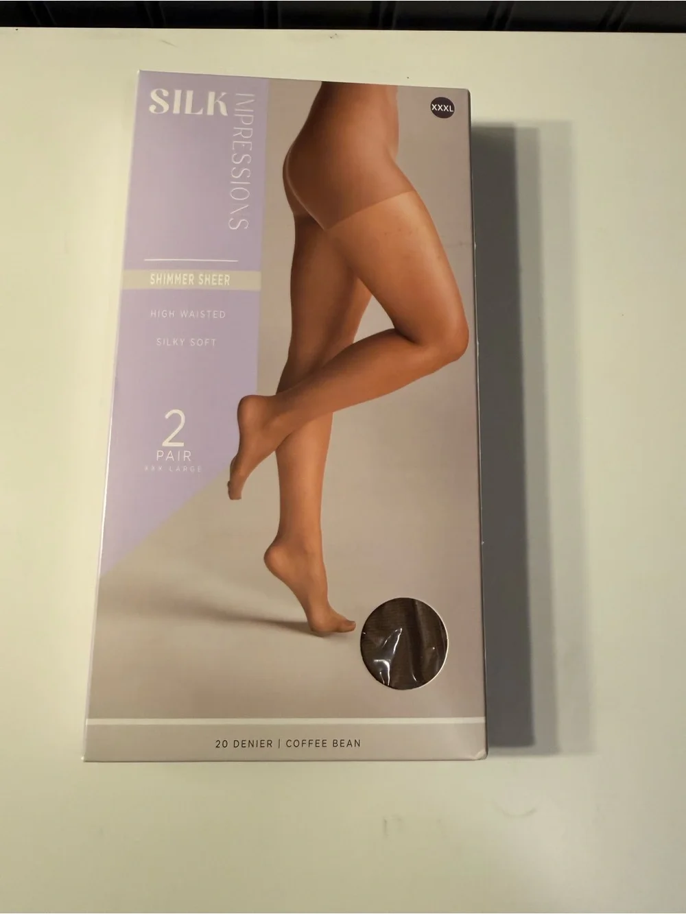 Impressions Silk Shimmer Sheer Hosiery in Coffee Bean denier 20